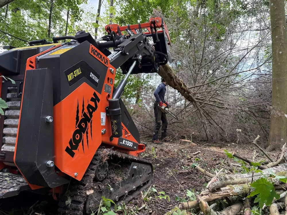 Mini chargeuse KODIAK K1000 4