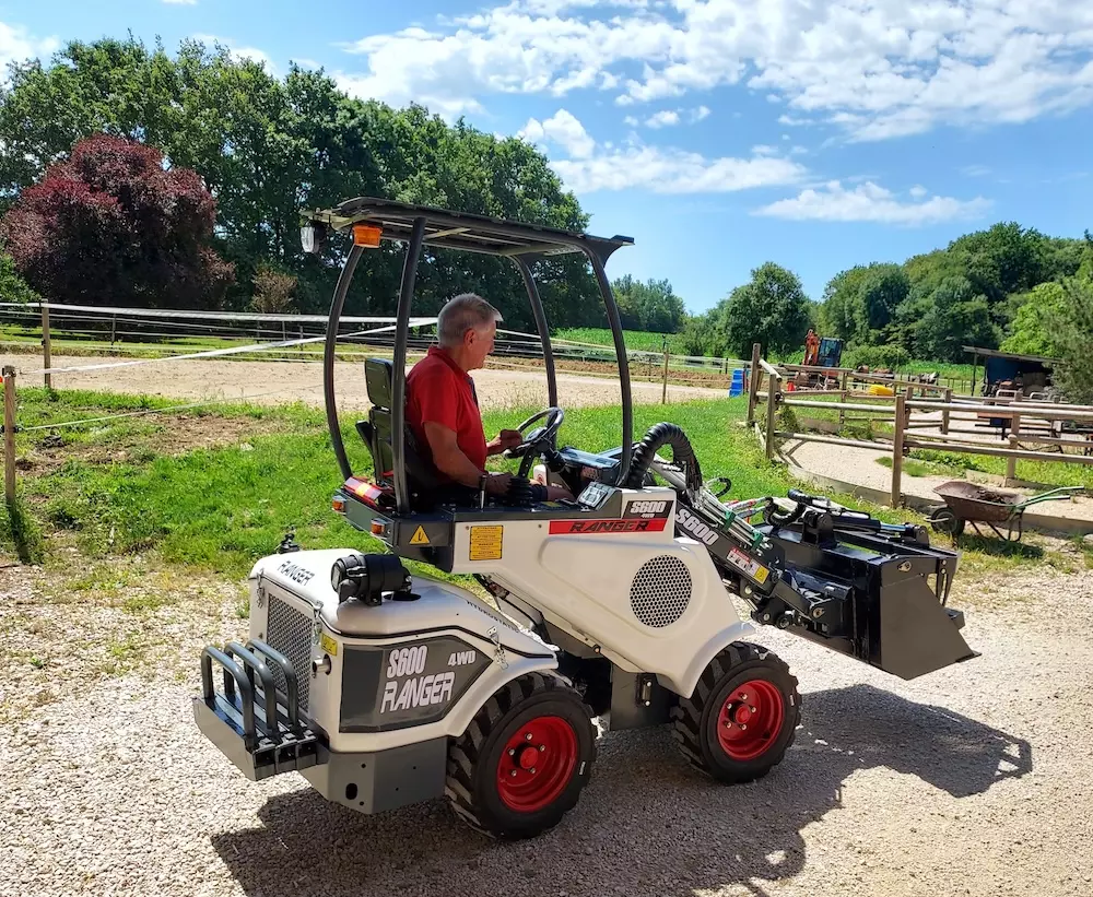 Valet de ferme Telescopic Loader S600 RANGER 7